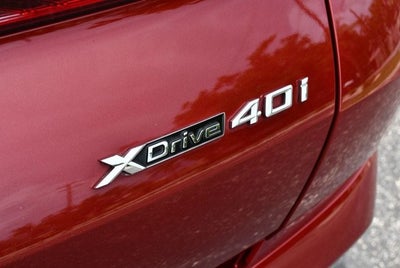 2022 BMW X6 xDrive40i Sports Activity W/M Sport and Executive Packages