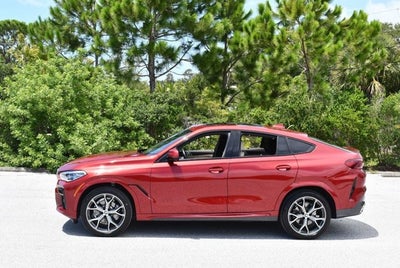 2022 BMW X6 xDrive40i Sports Activity W/M Sport and Executive Packages
