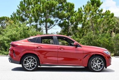 2022 BMW X6 xDrive40i Sports Activity W/M Sport and Executive Packages