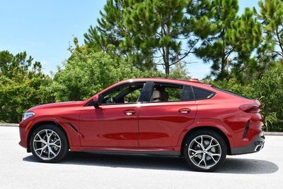 2022 BMW X6 xDrive40i Sports Activity W/M Sport and Executive Packages