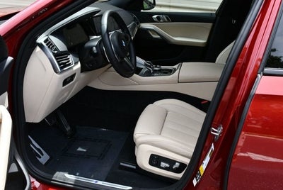 2022 BMW X6 xDrive40i Sports Activity W/M Sport and Executive Packages