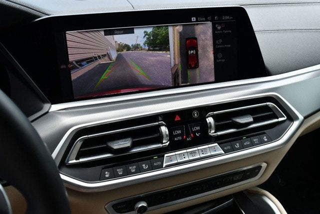 2022 BMW X6 xDrive40i Sports Activity W/M Sport and Executive Packages