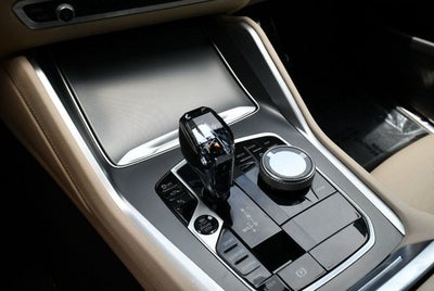2022 BMW X6 xDrive40i Sports Activity W/M Sport and Executive Packages