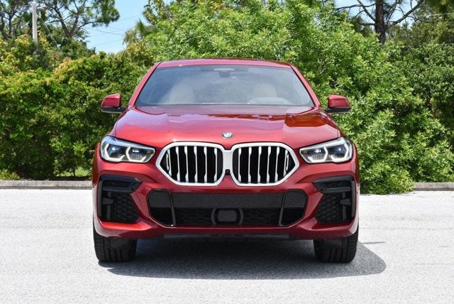 2022 BMW X6 xDrive40i Sports Activity W/M Sport and Executive Packages