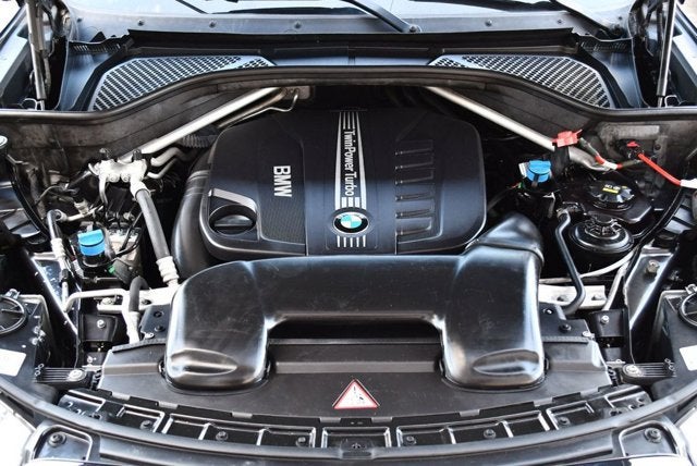 2014 BMW X5 xDrive35d SUV W/Xline, Premium & Driver Assistance Packages