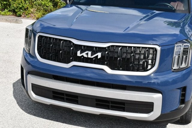 2023 Kia Telluride EX FWD SUV W/Navigation & Ventilated Front Seats