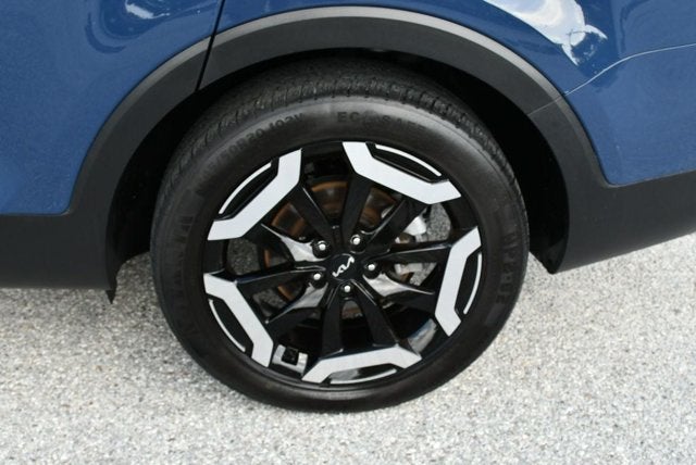 2023 Kia Telluride EX FWD SUV W/Navigation & Ventilated Front Seats