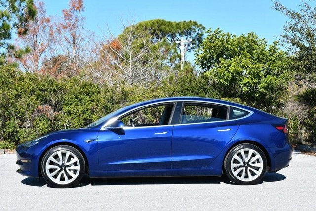 2018 Tesla Model 3 Mid Range Battery RWD Sedan W/Navigation