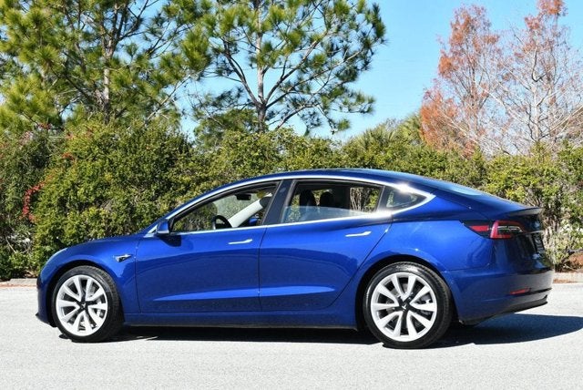 2018 Tesla Model 3 Mid Range Battery RWD Sedan W/Navigation