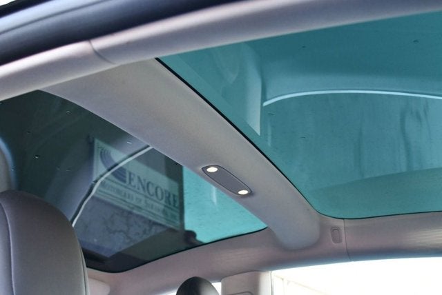 2018 Tesla Model 3 Mid Range Battery RWD Sedan W/Navigation