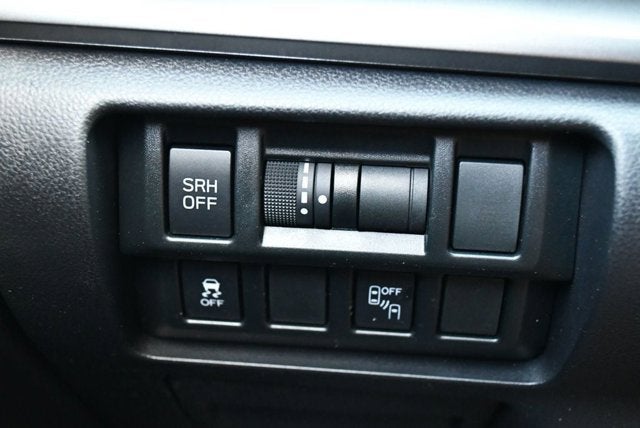 2019 Subaru Crosstrek 2.0i Limited CVT AWD SUV W/Eyesight Pre-Collision System