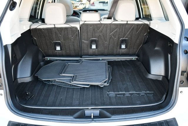 2016 Subaru Forester 2.5I Limited CVT AWD SUV W/Eyesight Warning System