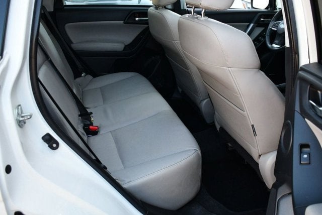 2016 Subaru Forester 2.5I Limited CVT AWD SUV W/Eyesight Warning System