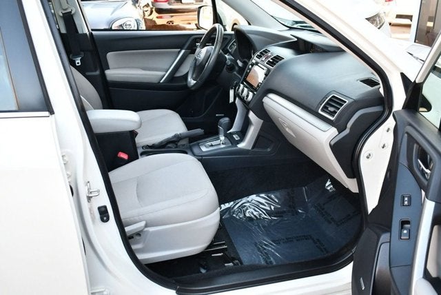 2016 Subaru Forester 2.5I Limited CVT AWD SUV W/Eyesight Warning System