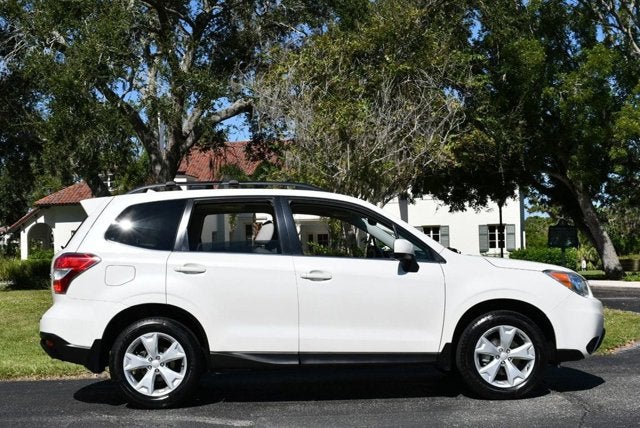 2016 Subaru Forester 2.5I Limited CVT AWD SUV W/Eyesight Warning System
