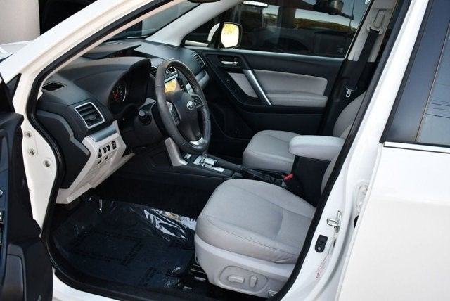 2016 Subaru Forester 2.5I Limited CVT AWD SUV W/Eyesight Warning System