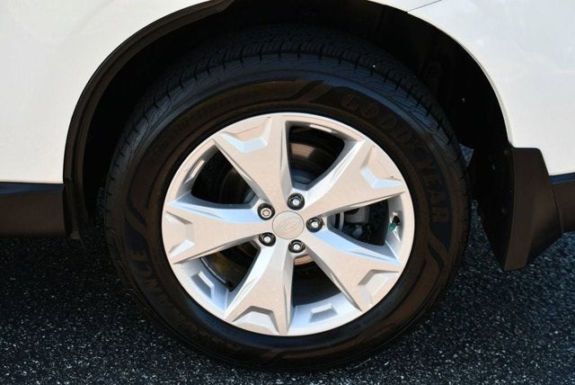 2016 Subaru Forester 2.5I Limited CVT AWD SUV W/Eyesight Warning System