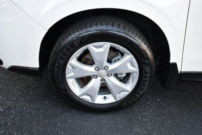 2016 Subaru Forester 2.5I Limited CVT AWD SUV W/Eyesight Warning System