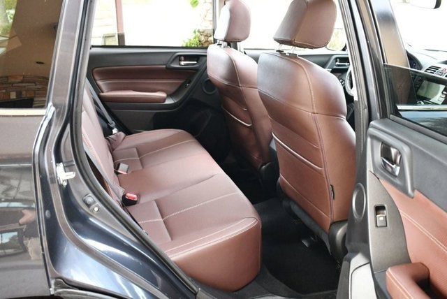 2018 Subaru Forester 2.5i Touring CVT SUV W/Harman Kardon Sound and Back Up Camera