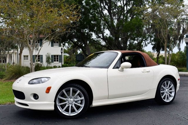 2007 Mazda Mazda MX-5 Miata 2 Door Convertible Automatic Grand Touring W/Premium Package
