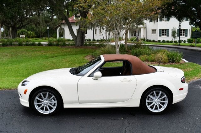 2007 Mazda Mazda MX-5 Miata 2 Door Convertible Automatic Grand Touring W/Premium Package