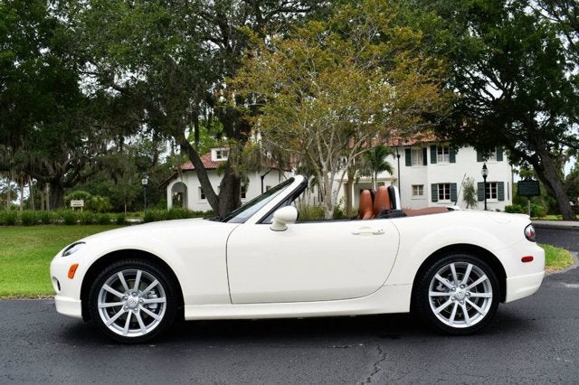 2007 Mazda Mazda MX-5 Miata 2 Door Convertible Automatic Grand Touring W/Premium Package