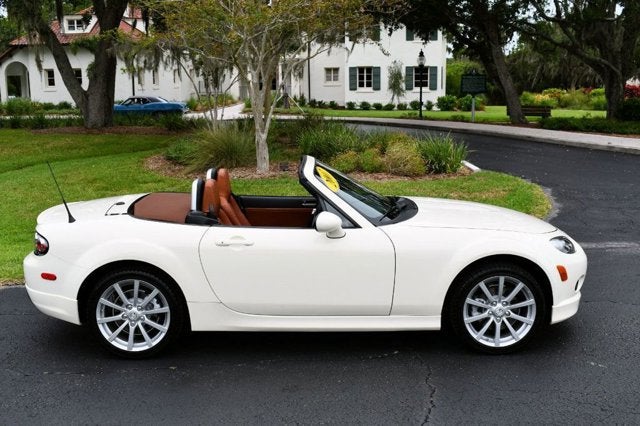 2007 Mazda Mazda MX-5 Miata 2 Door Convertible Automatic Grand Touring W/Premium Package