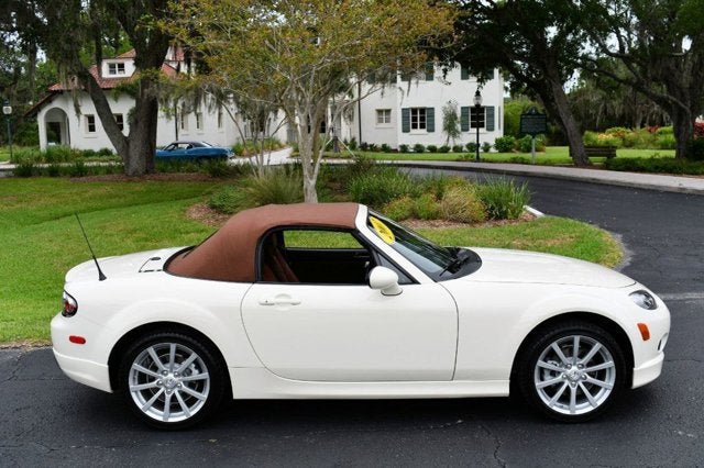 2007 Mazda Mazda MX-5 Miata 2 Door Convertible Automatic Grand Touring W/Premium Package