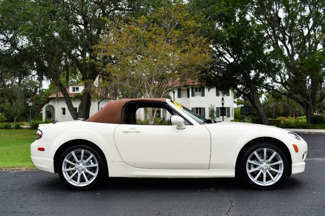 2007 Mazda Mazda MX-5 Miata 2 Door Convertible Automatic Grand Touring W/Premium Package