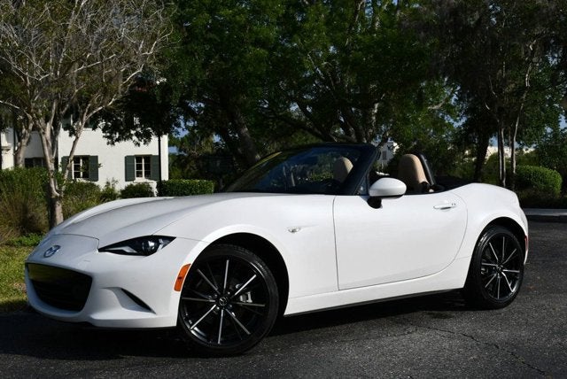 2024 Mazda Mazda MX-5 Miata Grand Touring Automatic Convertible W/Navigation