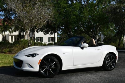 2024 Mazda Mazda MX-5 Miata Grand Touring Automatic Convertible W/Navigation
