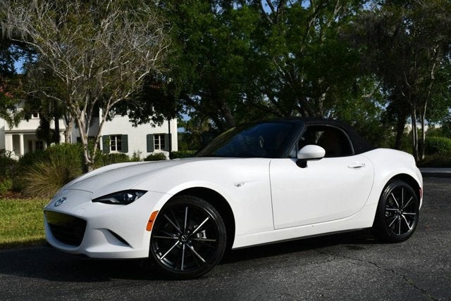 2024 Mazda Mazda MX-5 Miata Grand Touring Automatic Convertible W/Navigation