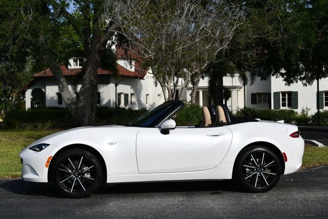 2024 Mazda Mazda MX-5 Miata Grand Touring Automatic Convertible W/Navigation