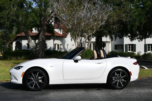 2024 Mazda Mazda MX-5 Miata Grand Touring Automatic Convertible W/Navigation