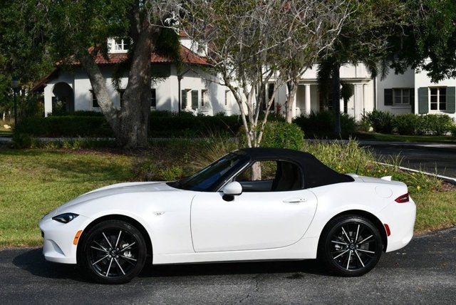 2024 Mazda Mazda MX-5 Miata Grand Touring Automatic Convertible W/Navigation