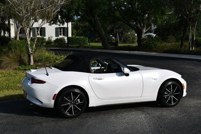 2024 Mazda Mazda MX-5 Miata Grand Touring Automatic Convertible W/Navigation