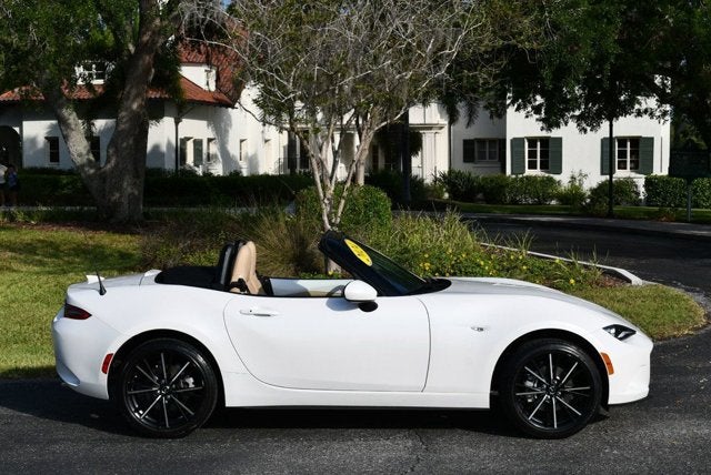 2024 Mazda Mazda MX-5 Miata Grand Touring Automatic Convertible W/Navigation