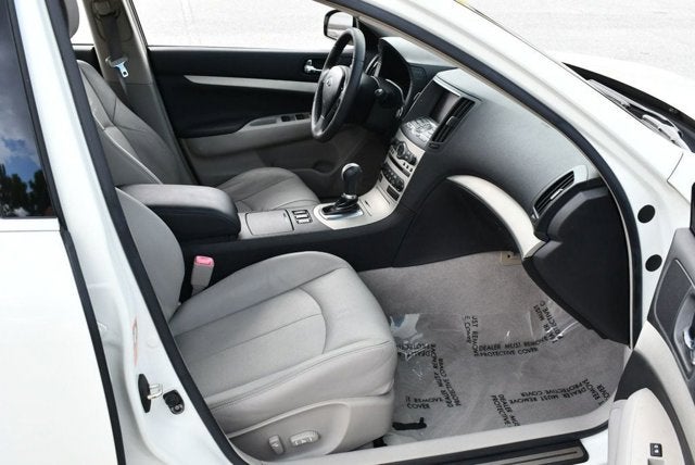 2008 INFINITI G35 Sedan 4 Door Journey RWD W/Premium and Navigation Packages