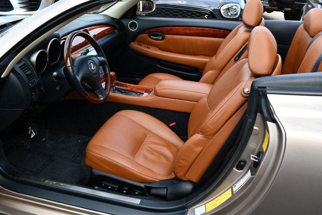 2005 Lexus SC 430 2 Door Convertible W/Navigation