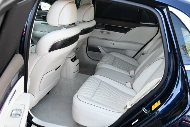 2023 Genesis G90 e-SC