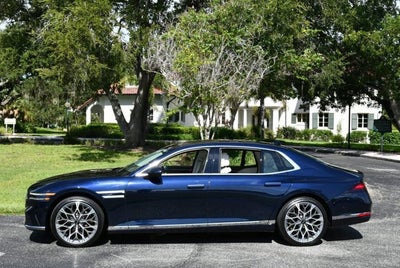2023 Genesis G90 e-SC