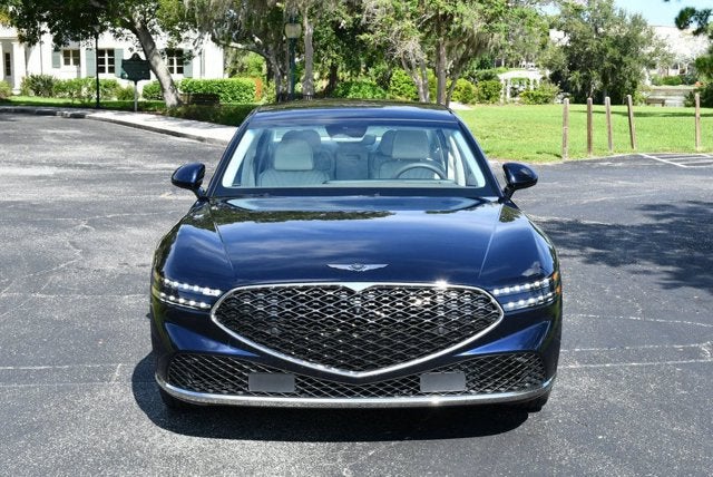 2023 Genesis G90 e-SC