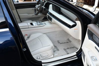 2023 Genesis G90 e-SC