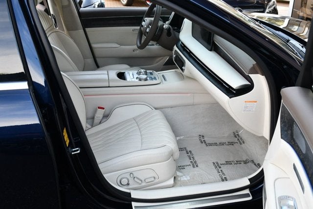 2023 Genesis G90 e-SC