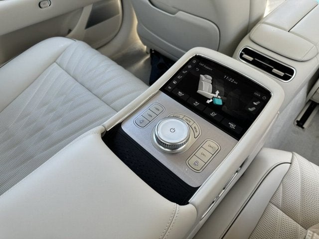 2023 Genesis G90 e-SC