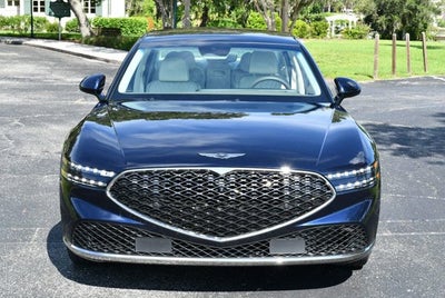2023 Genesis G90 e-SC