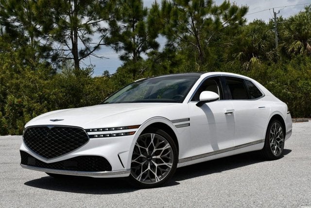 2026 Genesis G90 3.5T e-SC AWD W/Navigation and Bang & Olufsen Audio