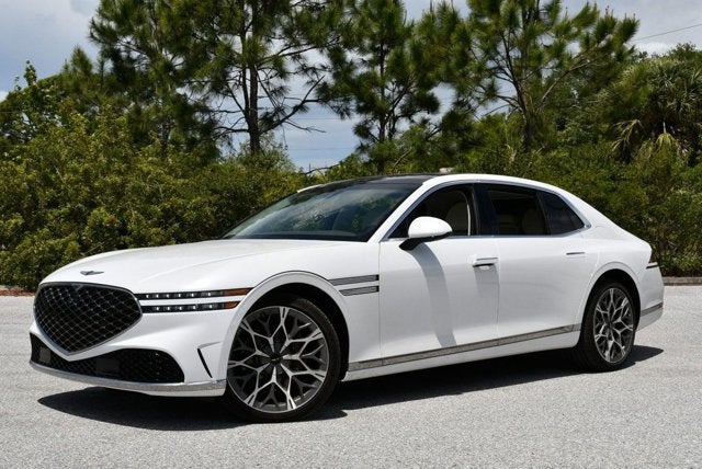 2026 Genesis G90 3.5T e-SC AWD W/Navigation and Bang & Olufsen Audio