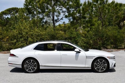 2026 Genesis G90 3.5T e-SC AWD W/Navigation and Bang & Olufsen Audio