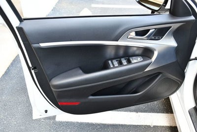 2023 Genesis G70 3.3T RWD Sedan W/Navigation & Blind Spot Assist